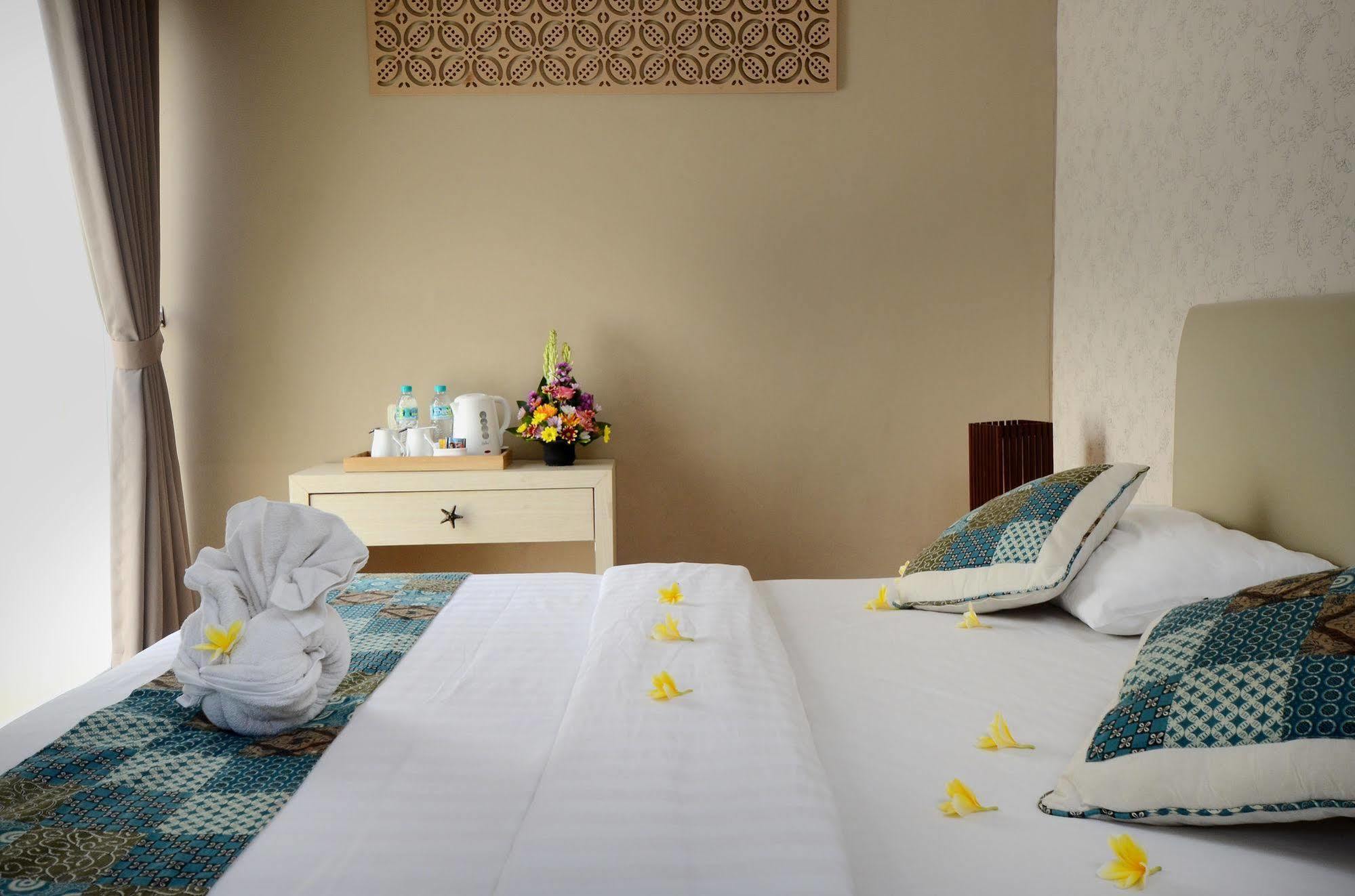 Bali Breezz Hotel Джимбаран Екстер'єр фото