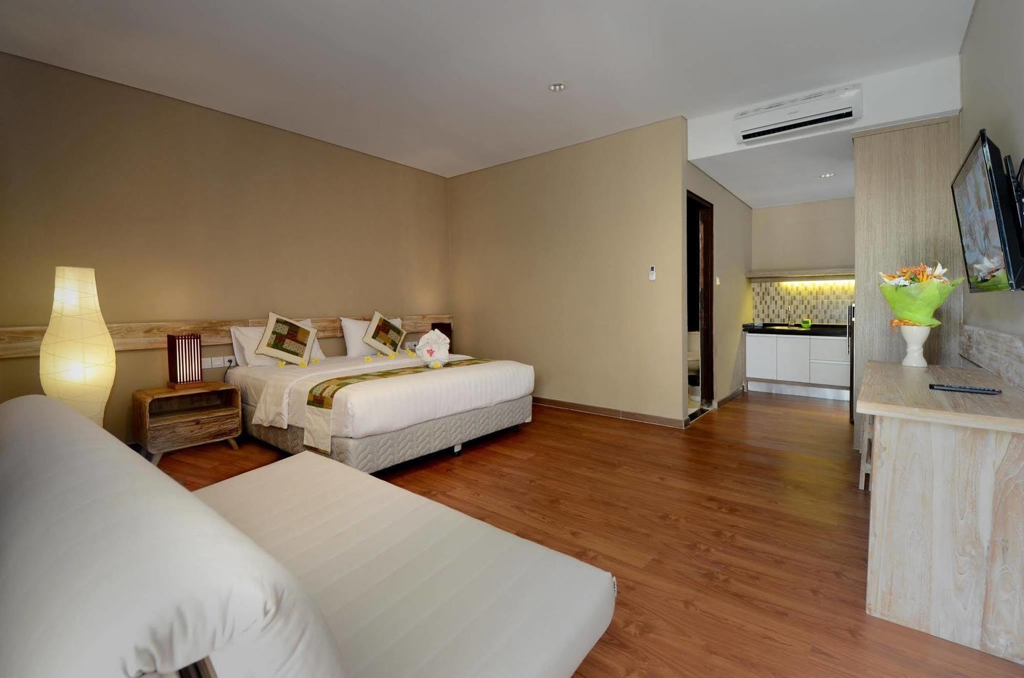 Bali Breezz Hotel Джимбаран Екстер'єр фото